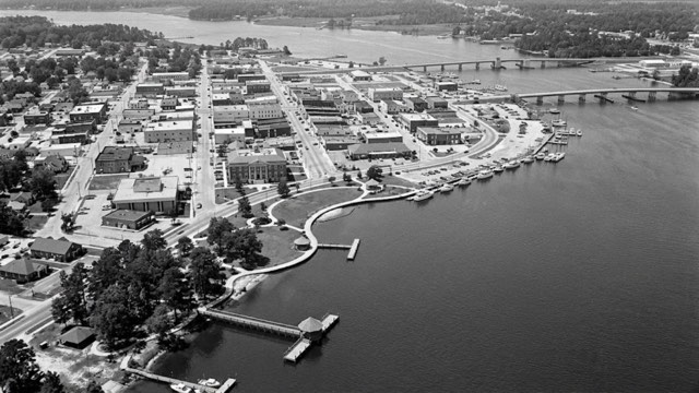 Downtown Jacksonville, North Carolina